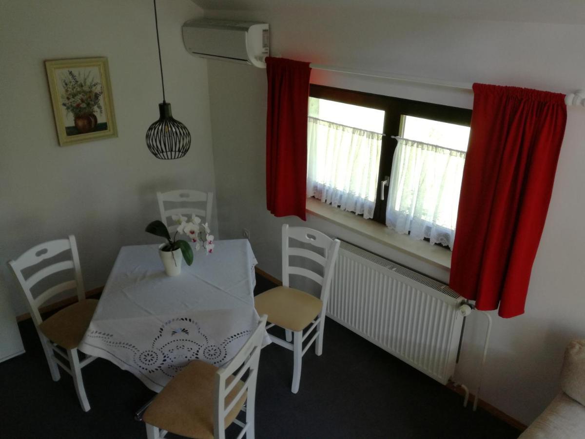 Apartment Fon Blejska Dobrava Exterior foto